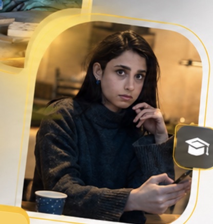 شابة تطوّر مهاراتها من خلال دورة