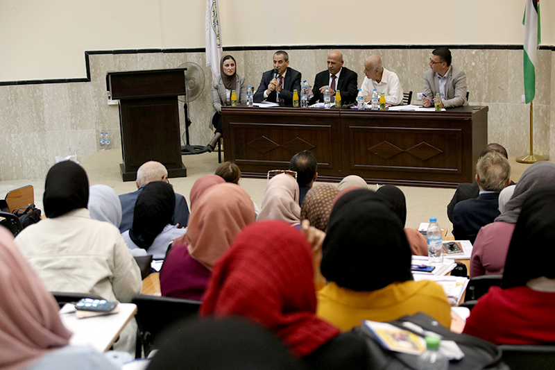 مؤسسة "فاتن" تشارك بورشة عمل في جامعة خضوري لطلبتها من كلية الإدارة والإقتصاد